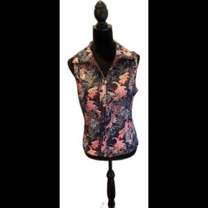 Vest Dual Sided Reversable Wear Either Way! size Medium ? No tags Practical